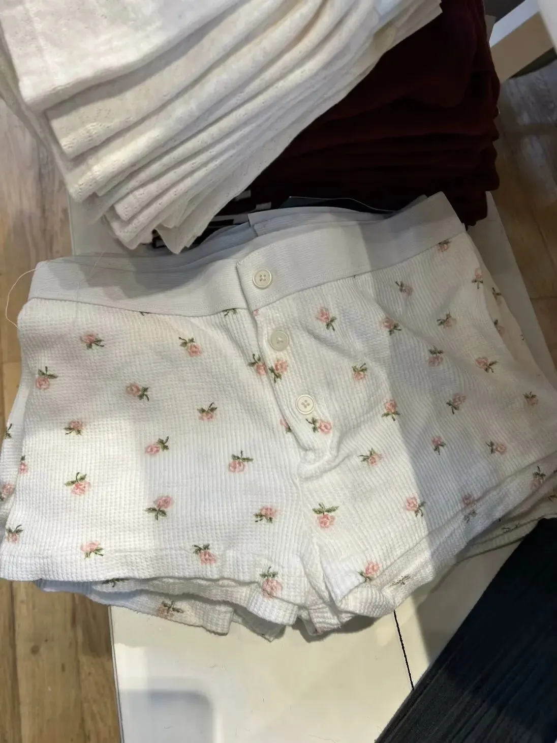 LVSANW Casual Women Soft Cotton Front Buttons Shorts 2024 Summer Vintage Low Waist Female Chic Bottoms