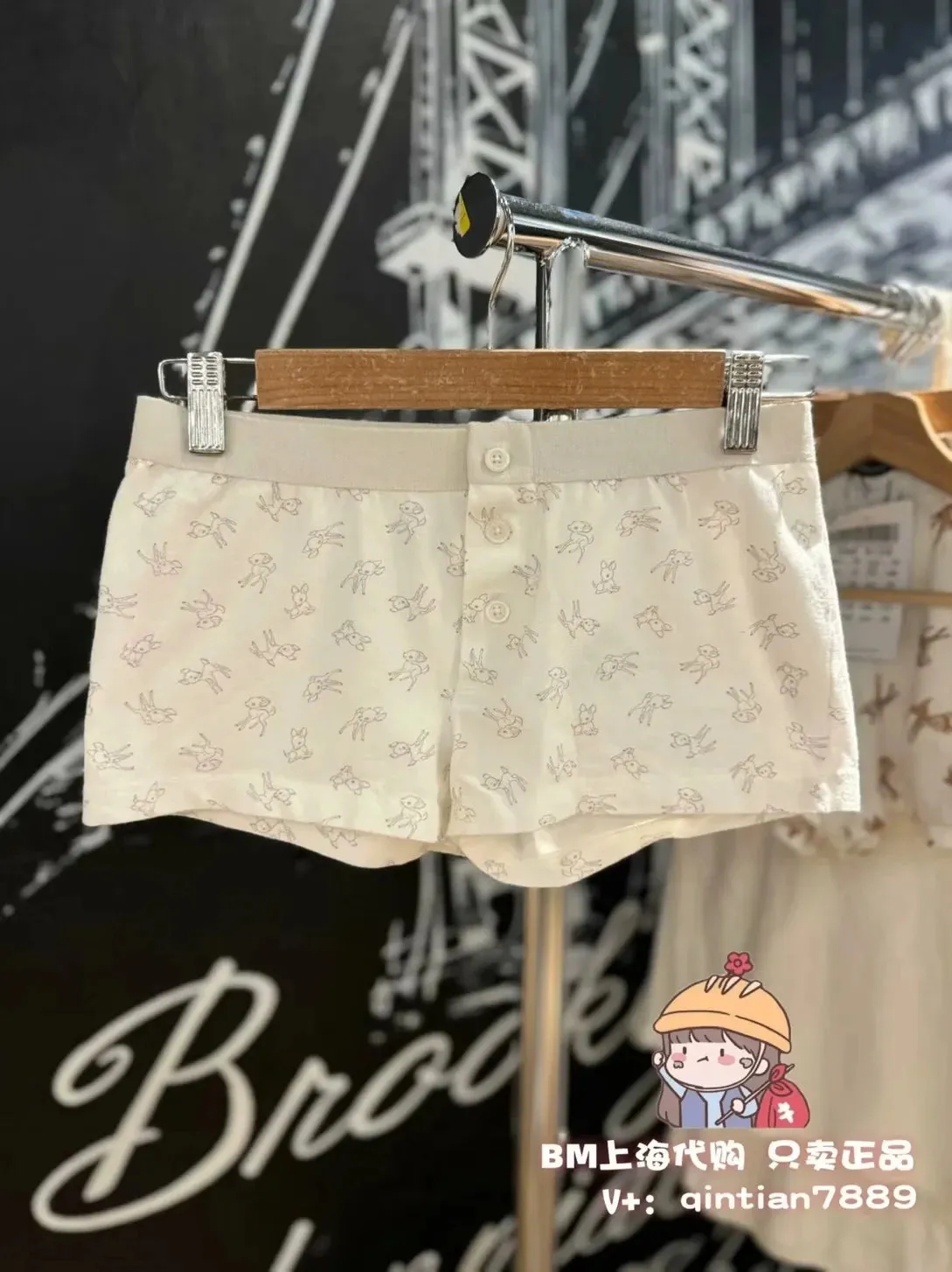 LVSANW Casual Women Soft Cotton Front Buttons Shorts 2024 Summer Vintage Low Waist Female Chic Bottoms